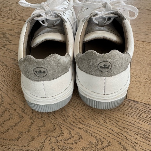 Peter Millar Men's Vantage Pebble Grain Leather Low-Top Sneakers Size 9 - Picture 2 of 5